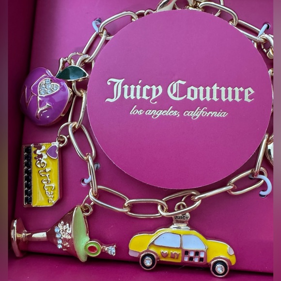 Juicy Couture Gold New York charm Bracelet with charms - Picture 5 of 7